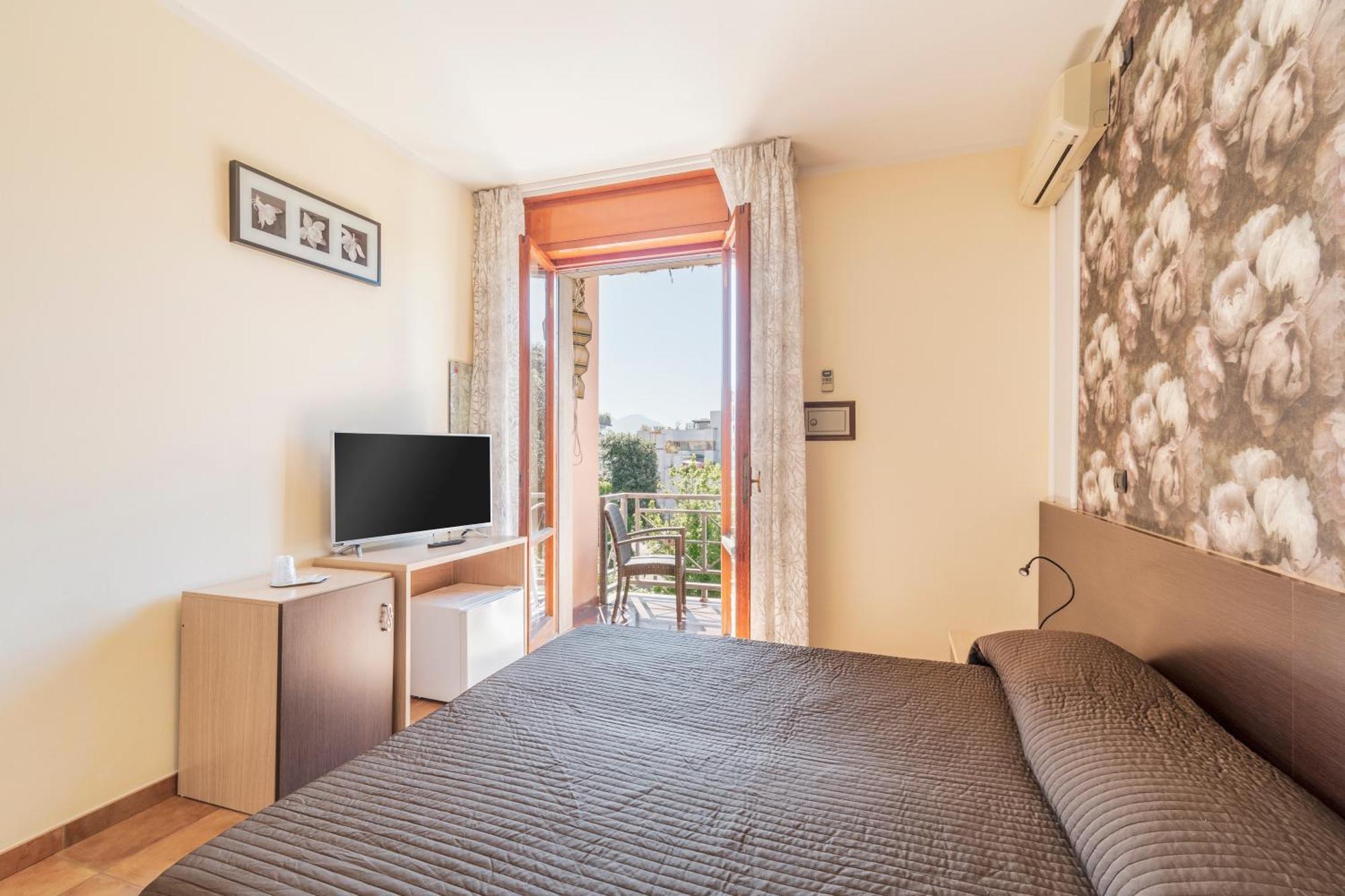 Hotel Gabrini Marina di Massa Dış mekan fotoğraf