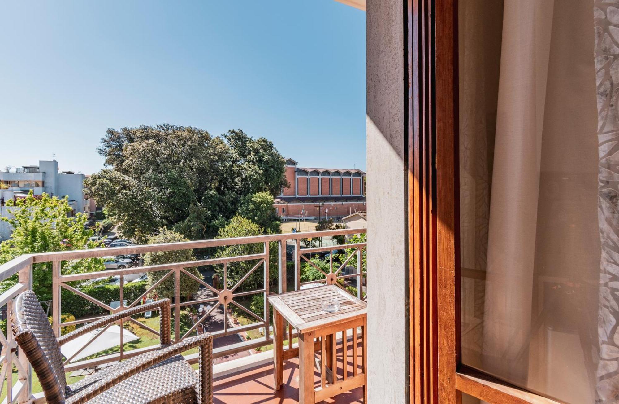 Hotel Gabrini Marina di Massa Dış mekan fotoğraf