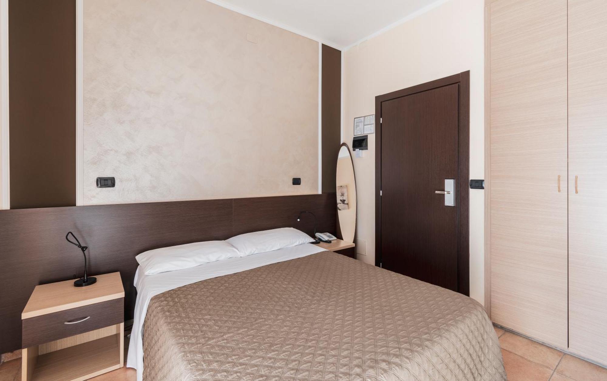 Hotel Gabrini Marina di Massa Dış mekan fotoğraf