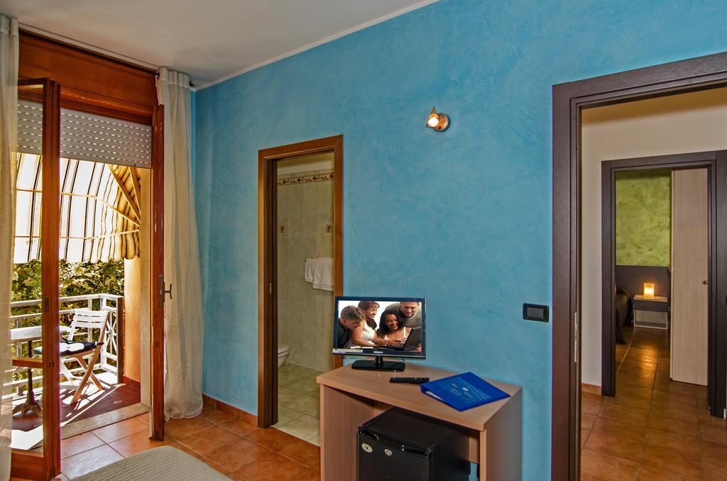 Hotel Gabrini Marina di Massa Dış mekan fotoğraf