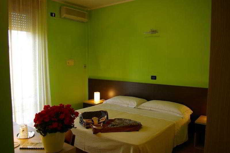 Hotel Gabrini Marina di Massa Dış mekan fotoğraf